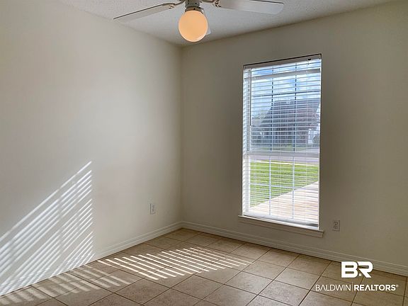 4th image of 7896 Audubon Dr