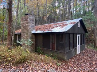 694 Misty Mountain Trl, Morganton, GA 30560
