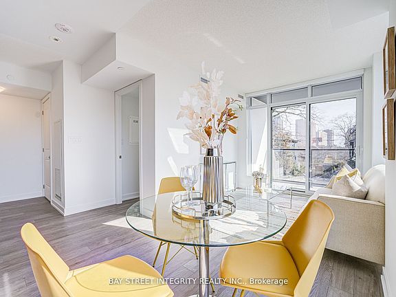 4th image of 556 Marlee Ave #205