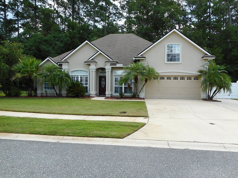 1st image of 2095 Blue Heron Cove Dr