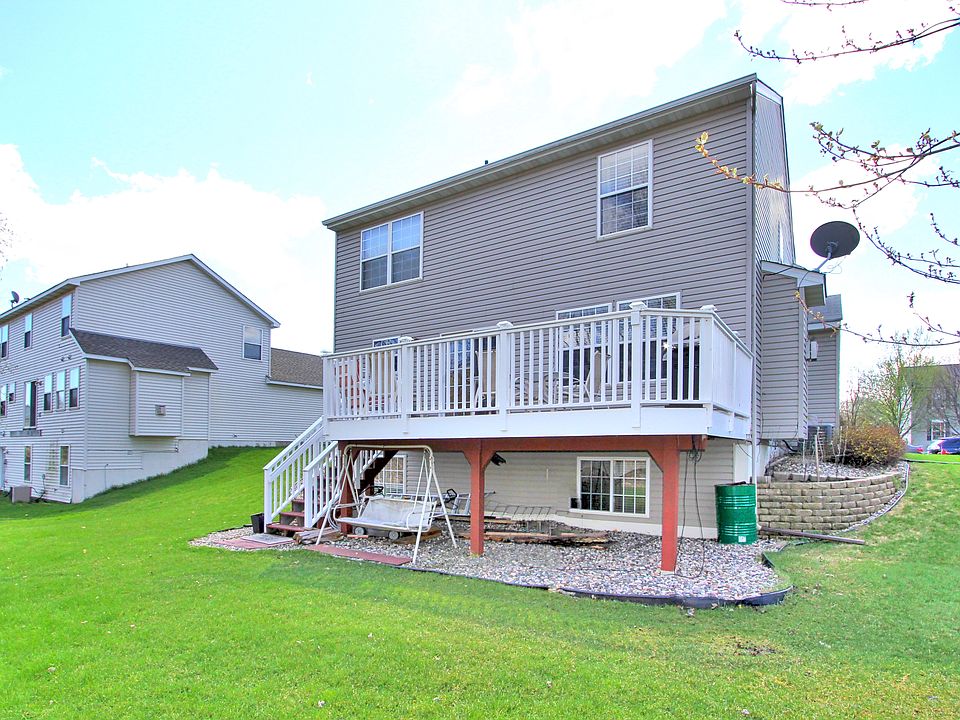 2732 Autumn Woods Dr, Chaska, MN 55318 | Zillow