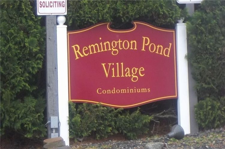 1st image of 28 Village Ct