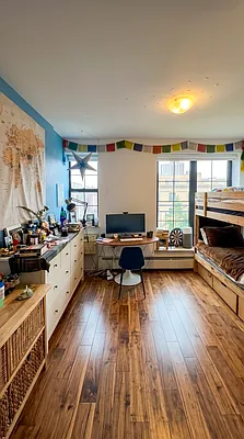 Bedroom, photo 1