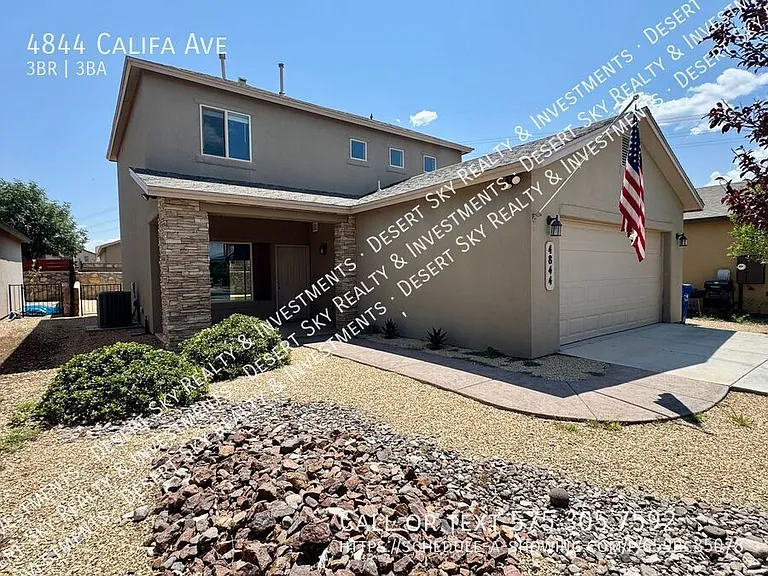 4844 Califa Ave — Photo 1