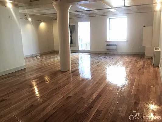 Rented by City Connections Realty | media 2