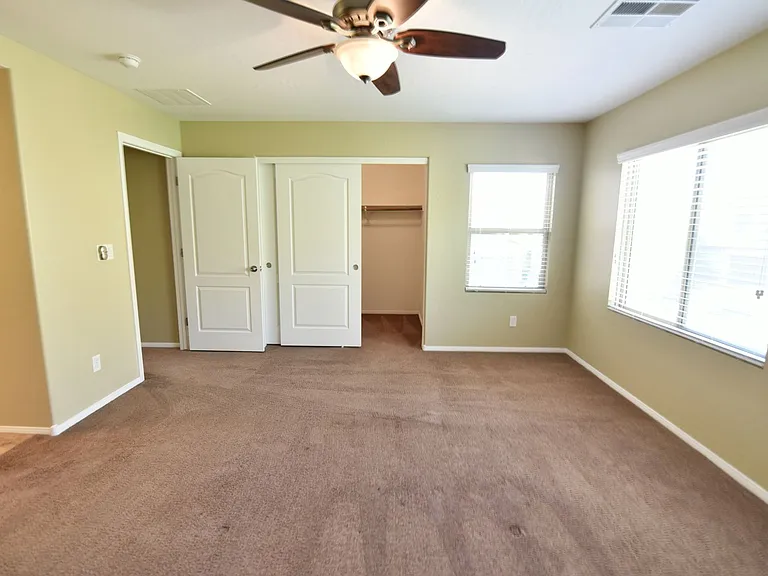 10318 Jolly Hill Ave — Photo 15