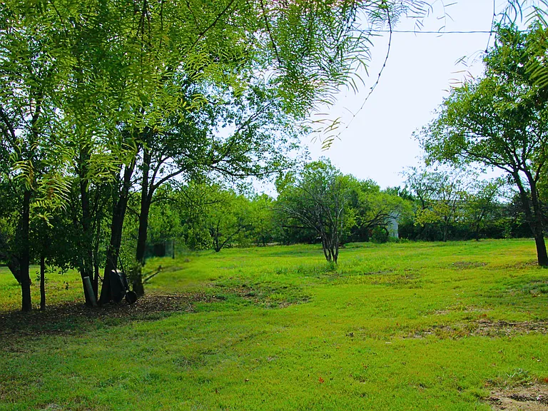 3965 Cement Valley Rd — Photo 10