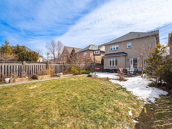 2nd image of 26 Calderstone Rd