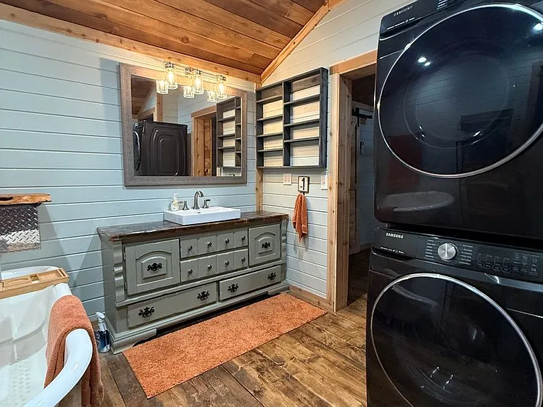2723 Tin Top Rd — Photo 25