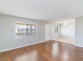 4625 Bayshore Dr APT D12, Naples, FL 34112