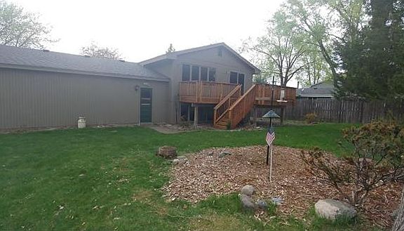3rd image of 3482 Willow Ave