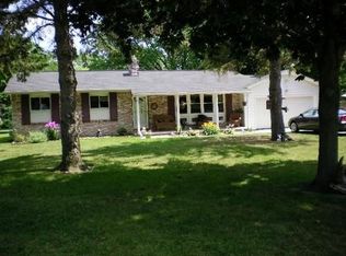 5331 S Dyewood Dr, Flint, MI 48532