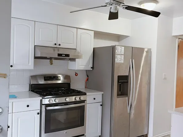 16020 73rd Ave, Flushing, NY 11366