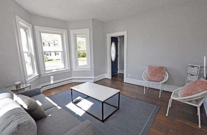 1st image of 86 Centre St #1