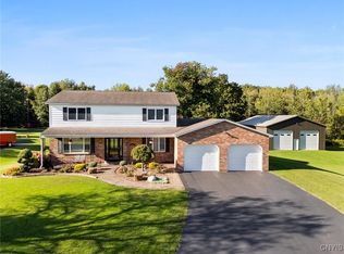 7289 Island Rd, Cicero, NY 13039