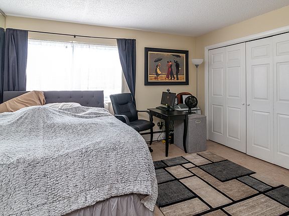 4th image of 9502 Glenlake Ave APT 220