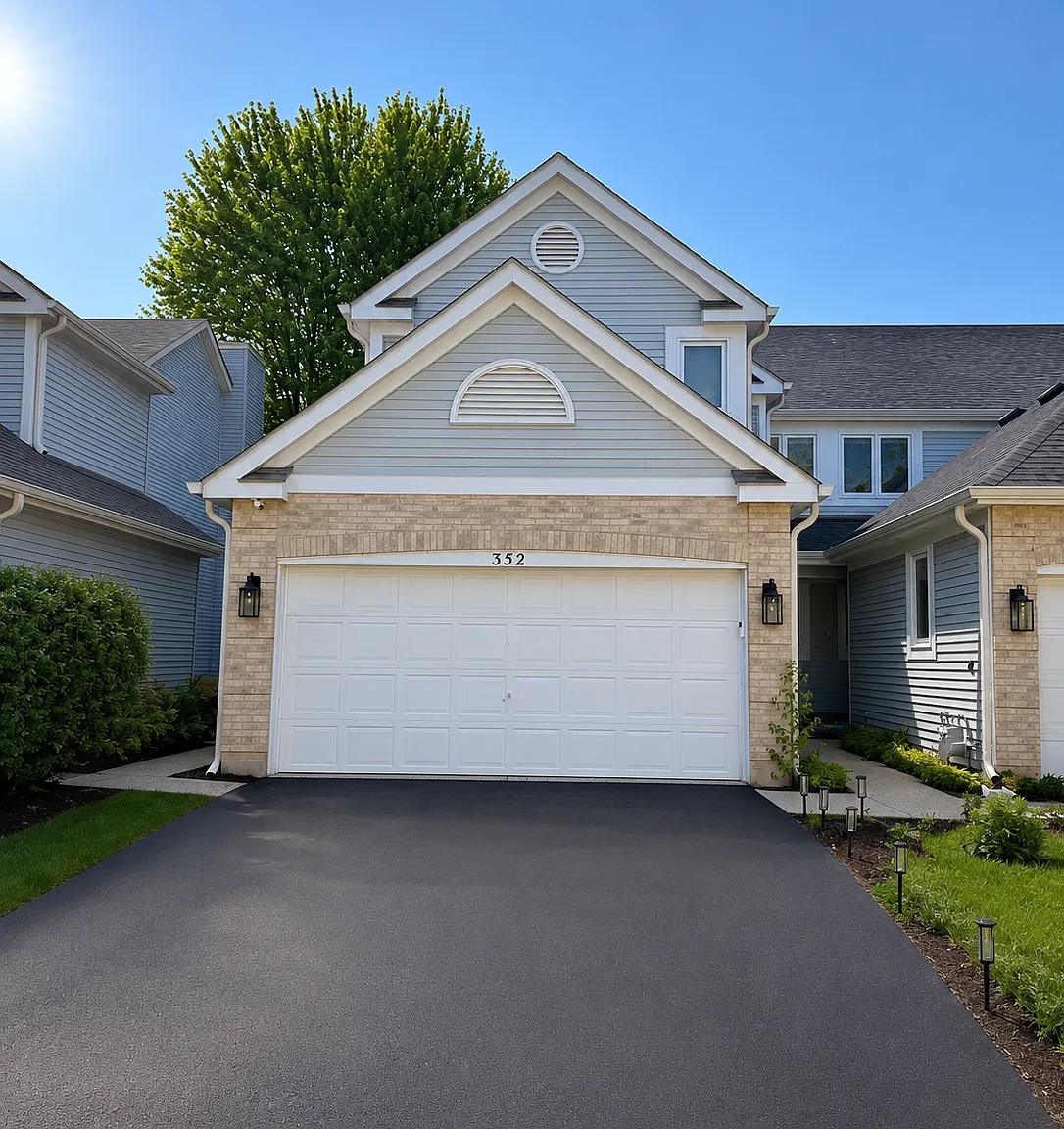 3 bed, 3.5 bath, 2429 sqft, $3,600 — Photo 1