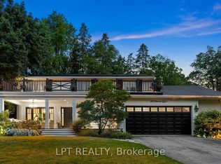 268 Chartwell Rd, Oakville, ON L6J3Z9