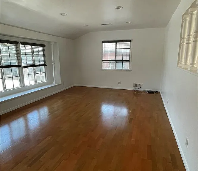 1433 W Glenmere St — Photo 4