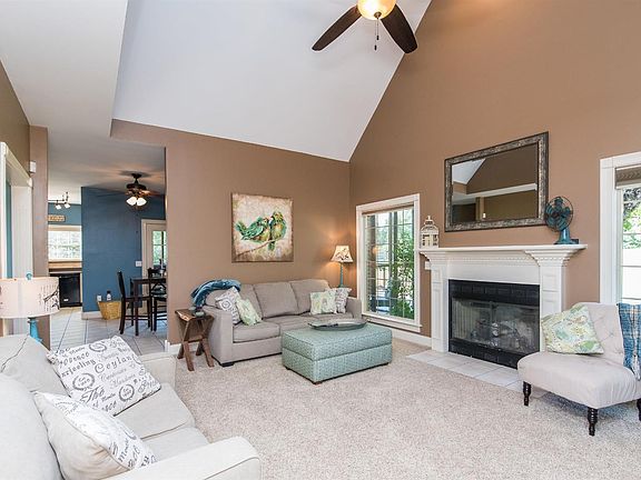 5th image of 1015 Palmetto Dr