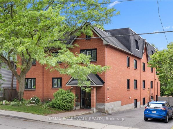 222 Russell Ave #304, Ottawa, ON K1N 7X5