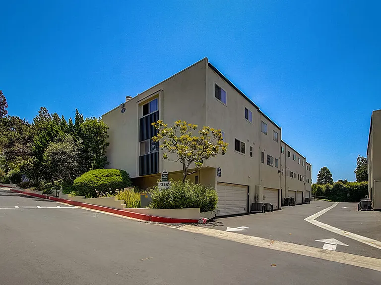 11260 Overland Ave #23G-1 — Photo 24