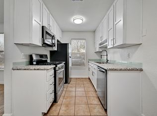 910 Bret Ln #B, Austin, TX 78721