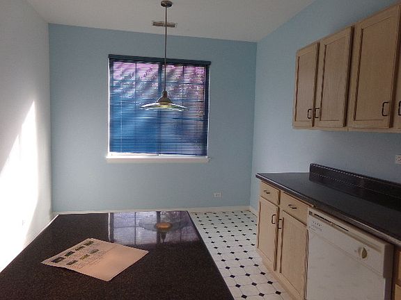 3rd image of 494 E Thornhill Ln #494