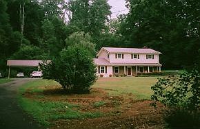 4th image of 2029 Carolina Ave