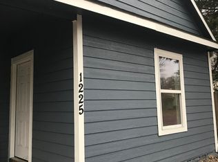 1225 Pennsylvania St, Lawrence, KS 66044