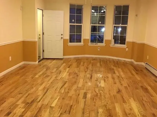 1989 Grand Avenue image 10 of 23