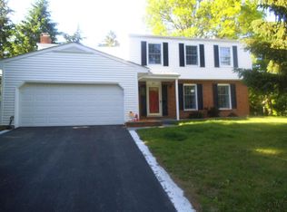 336 Oak Hill Dr, Westerville, OH 43081