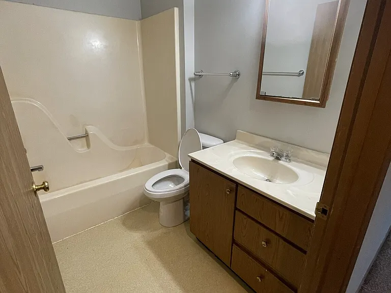 116 Lincoln Ave #4 — Photo 11