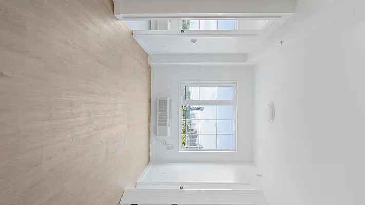 Rented by Nooklyn NYC LLC | media 46