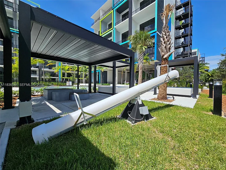 4400 Sunrise Blvd #S2-A — Photo 53