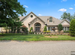 351 White Ave, Northvale, NJ 07647