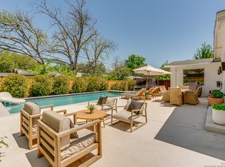 201 Robinhood Pl, San Antonio, TX 78209