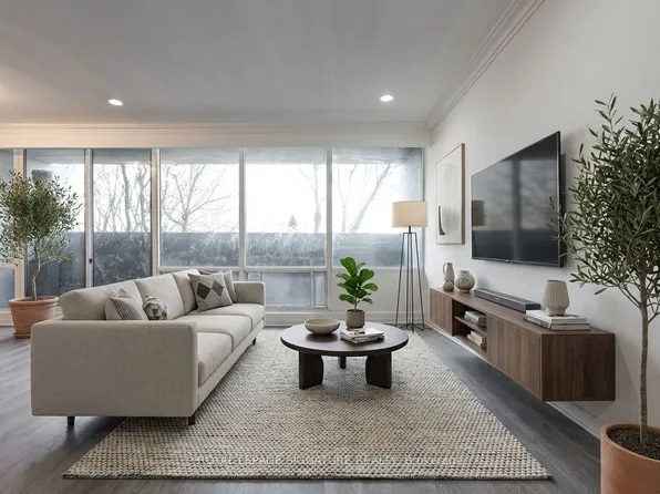 3555 Bathurst St #301, Toronto, ON M6A 2Y8