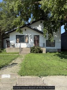 1304 Saint Paul Rd, Grand Island, NE, 68801