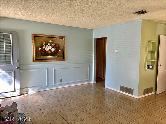 4th image of 1348 Dorothy Ave Unit 1