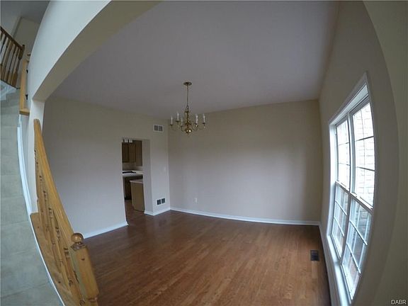 4th image of 2412 Edge Water Dr