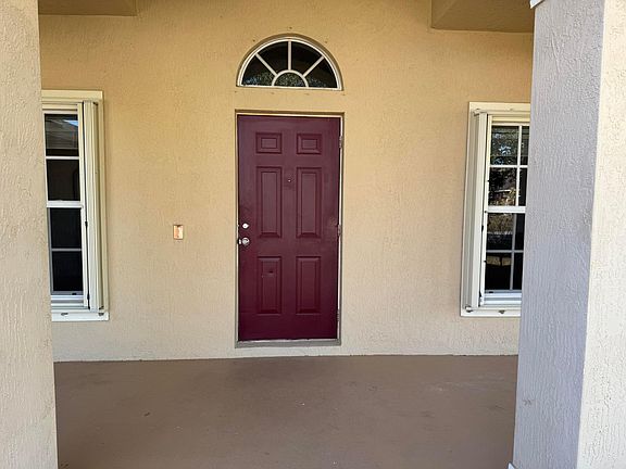 5th image of 1538 SW Calmar Avenue