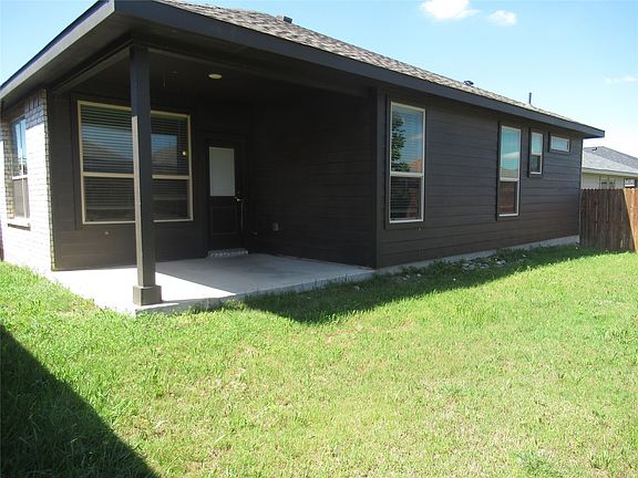 3rd image of 9604 Hickory Knob Dr