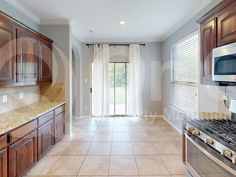 14308 Polo Ranch St — Photo 5