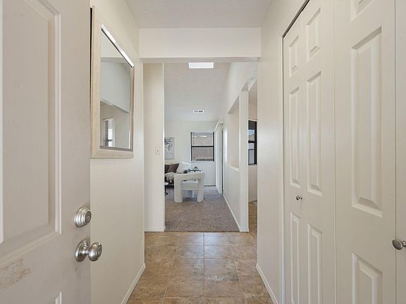 5th image of 6501 Blue Quail Rd NE