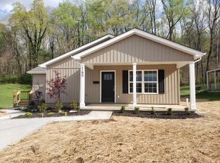 145 Spelman Ave, Oak Ridge, TN 37830