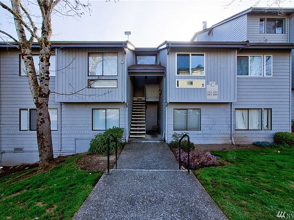 2nd image of 4118 212th St SW #204C