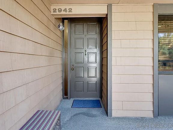 5th image of 2942 Lawrence St