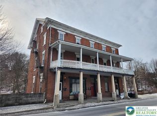 361 Main St, Slatington, PA 18080