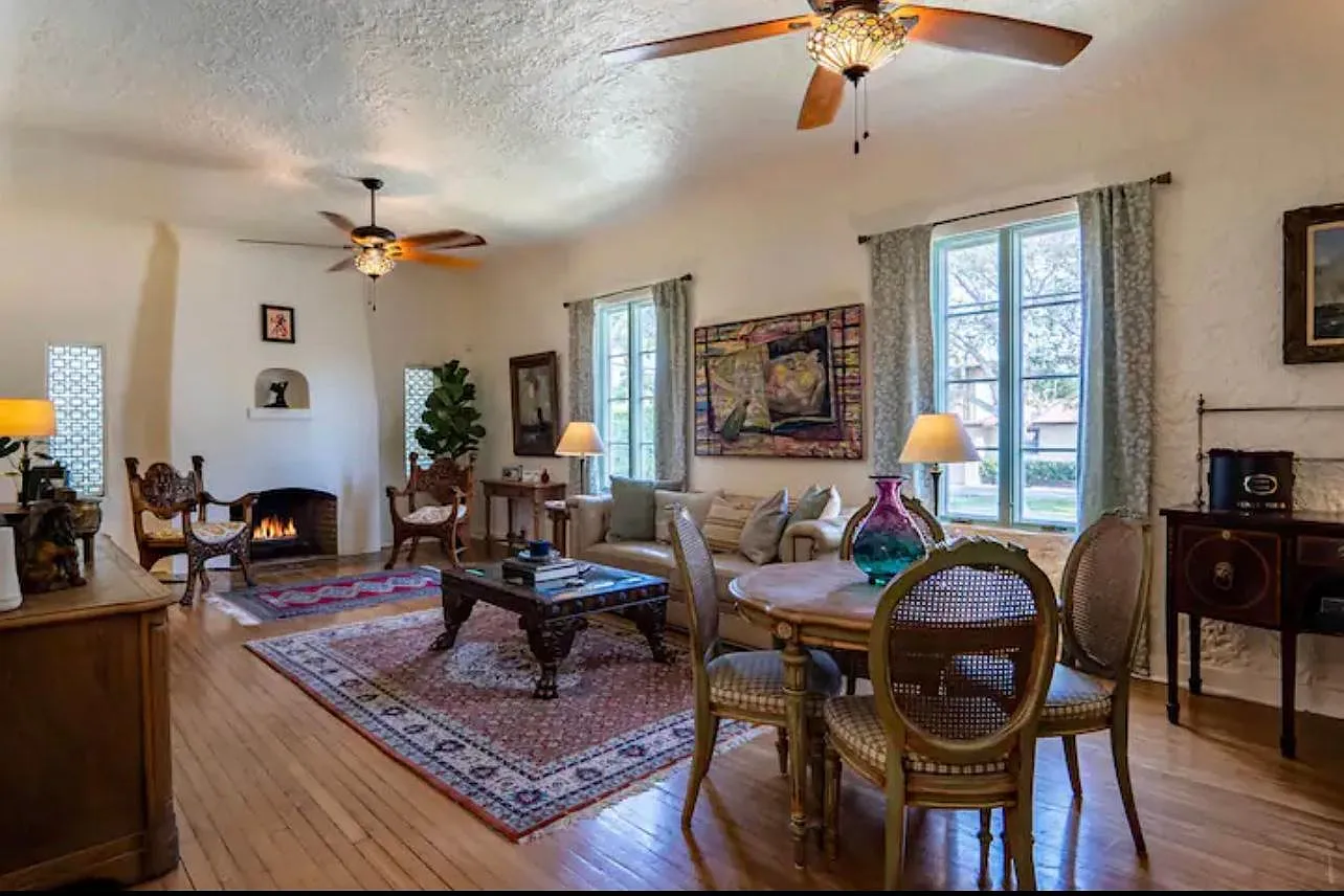 302 Fordham Dr — Photo 3